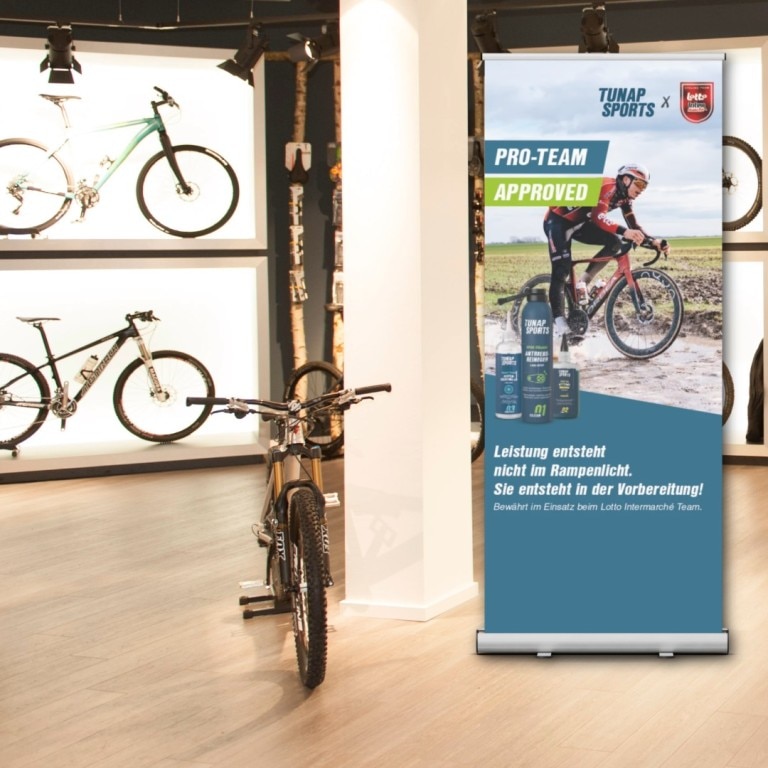 Roll Up Lotto Intermarche und TUNAP SPORTS